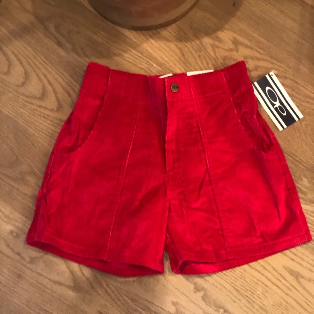 OP original stock. Poppy Red 28 fits like 24/26